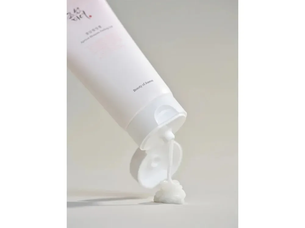 Apricot Blossom nežen gelni piling za obraz 100 ml