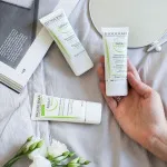 Sébium Pore Refiner krema za razširjene pore 30 ml