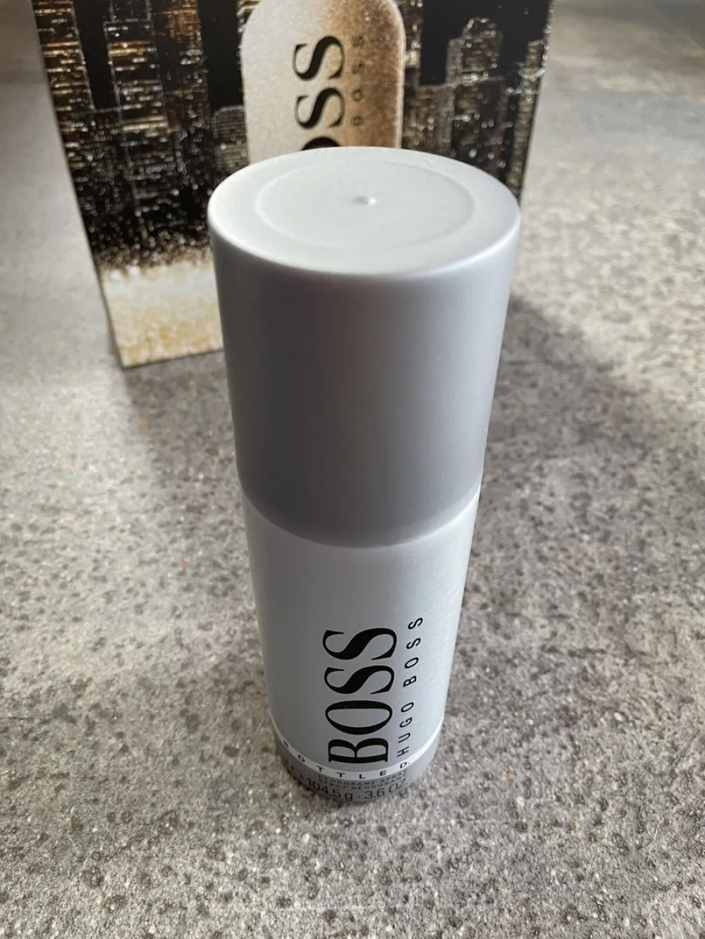 Boss Bottled deo sprej za moške 150 ml