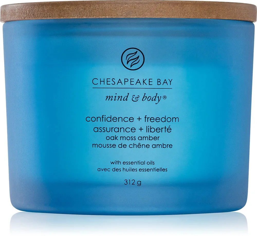 Confidence + Freedom dišeča sveča s 3 stenji 312 g