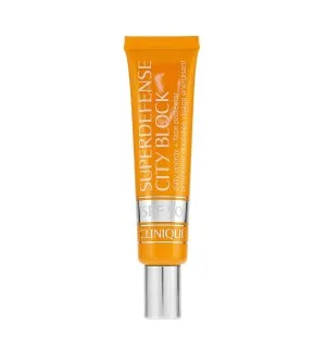 Clinique Superdefense™ City Block Broad Spectrum poživljajoči zaščitni fluid SPF 50