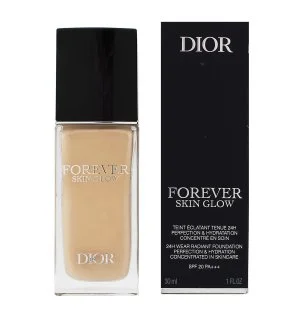 Dior Forever Skin Glow osvetljujoči tekoči puder SPF 20 0N Neutral