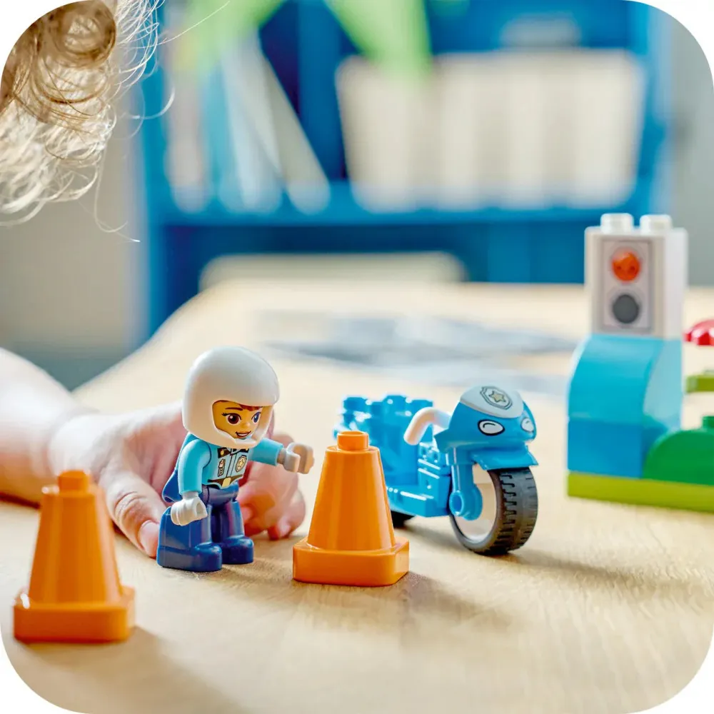 DUPLO® 10471 Modri policijski motocikel