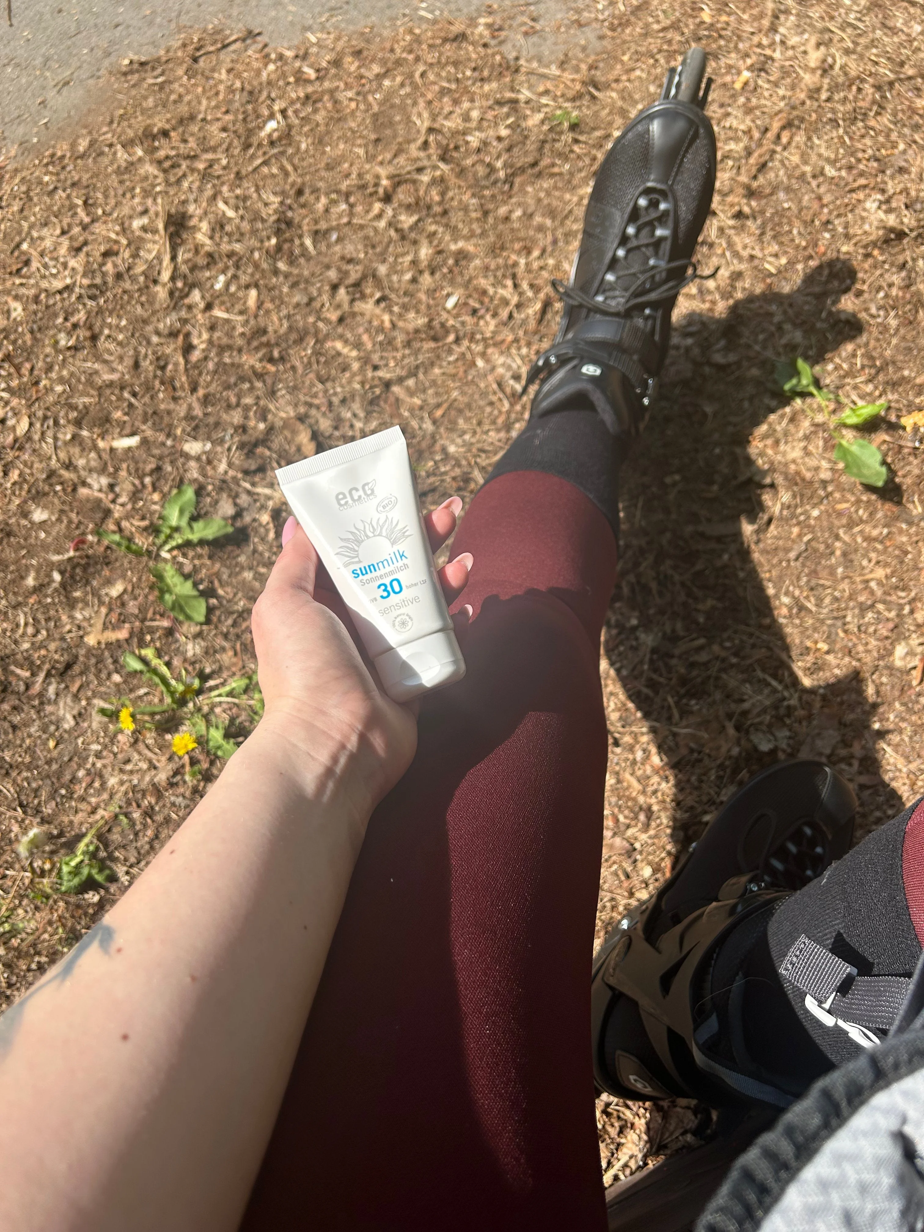 Eco Cosmetics Mleko za sončenje SPF 30 Sensitive BIO (75 ml) - z naravnimi mineralnimi filtri
