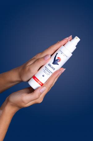 Sproščujoče masažno olje s konopljo BIO (100 ml) - primerno za erotično masažo