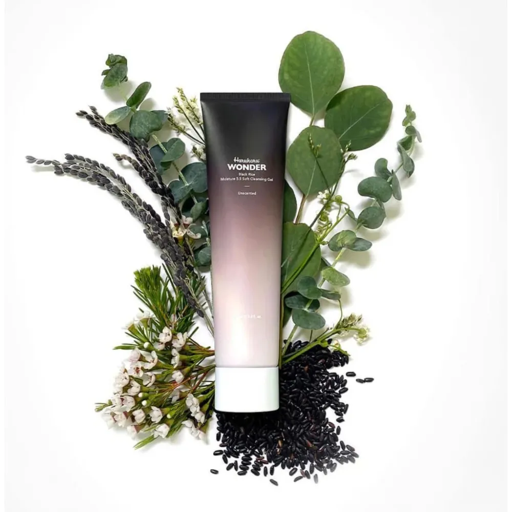 Wonder Black Rice Moisture 5.5 Soft Cleansing Gel nežni čistilni gel za obraz s pH 5,5 100 ml