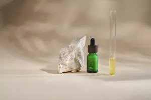 Kvitok Intenzivni serum za kožo CBD/Intenzivni serum za obraz CBD 15ml