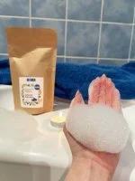 Kvitok Čarobna kopalna pena Azurna obala 60 g - čudovito se peni