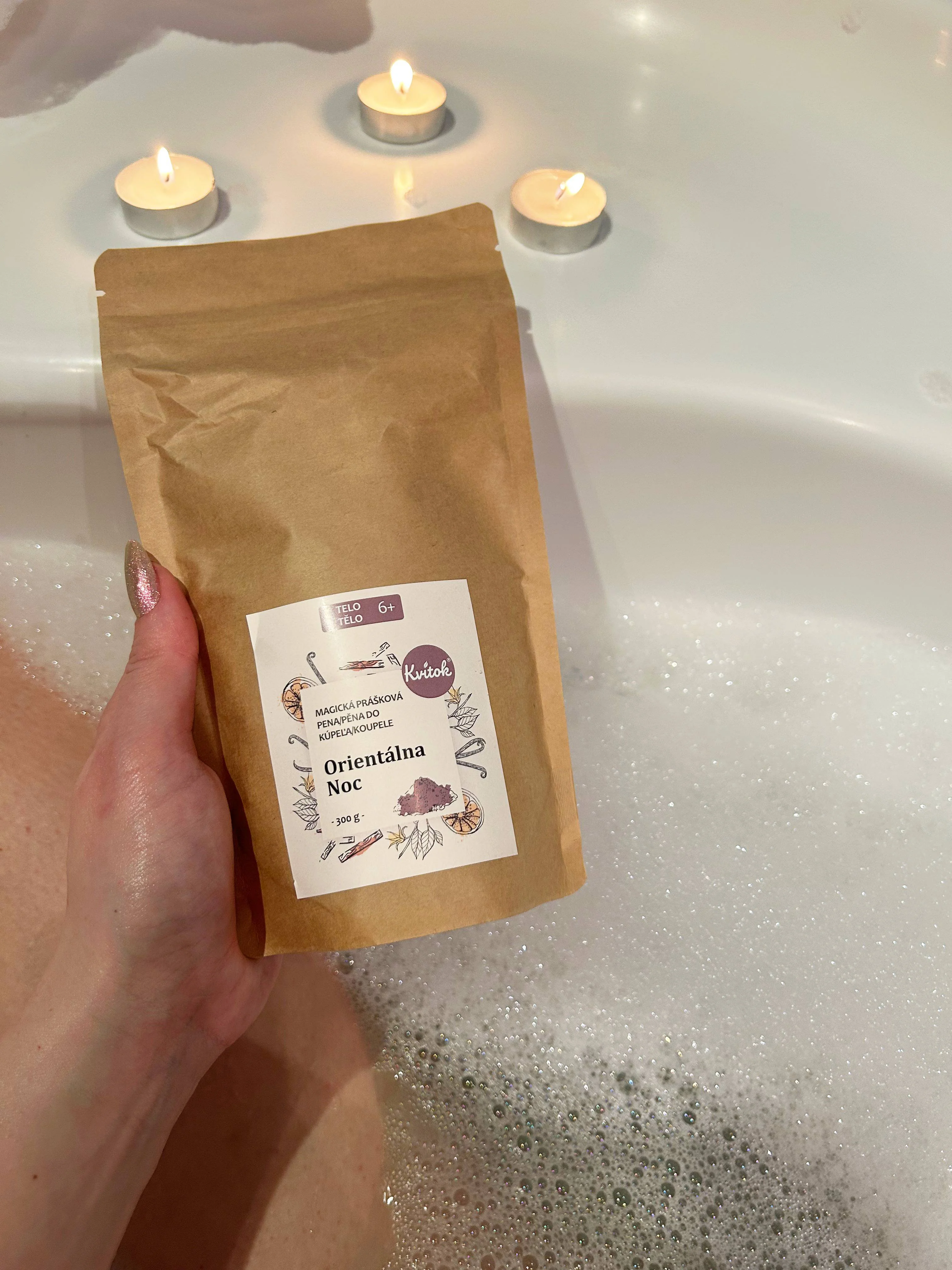 Kvitok Čarobna kopalna pena Orientalska noč 60 g - čudovito se peni