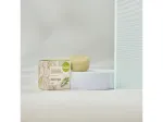 Kvitok Trdni šampon z balzamom proti prhljaju Moringa (25 g) - sijoči lasje brez prhljaja