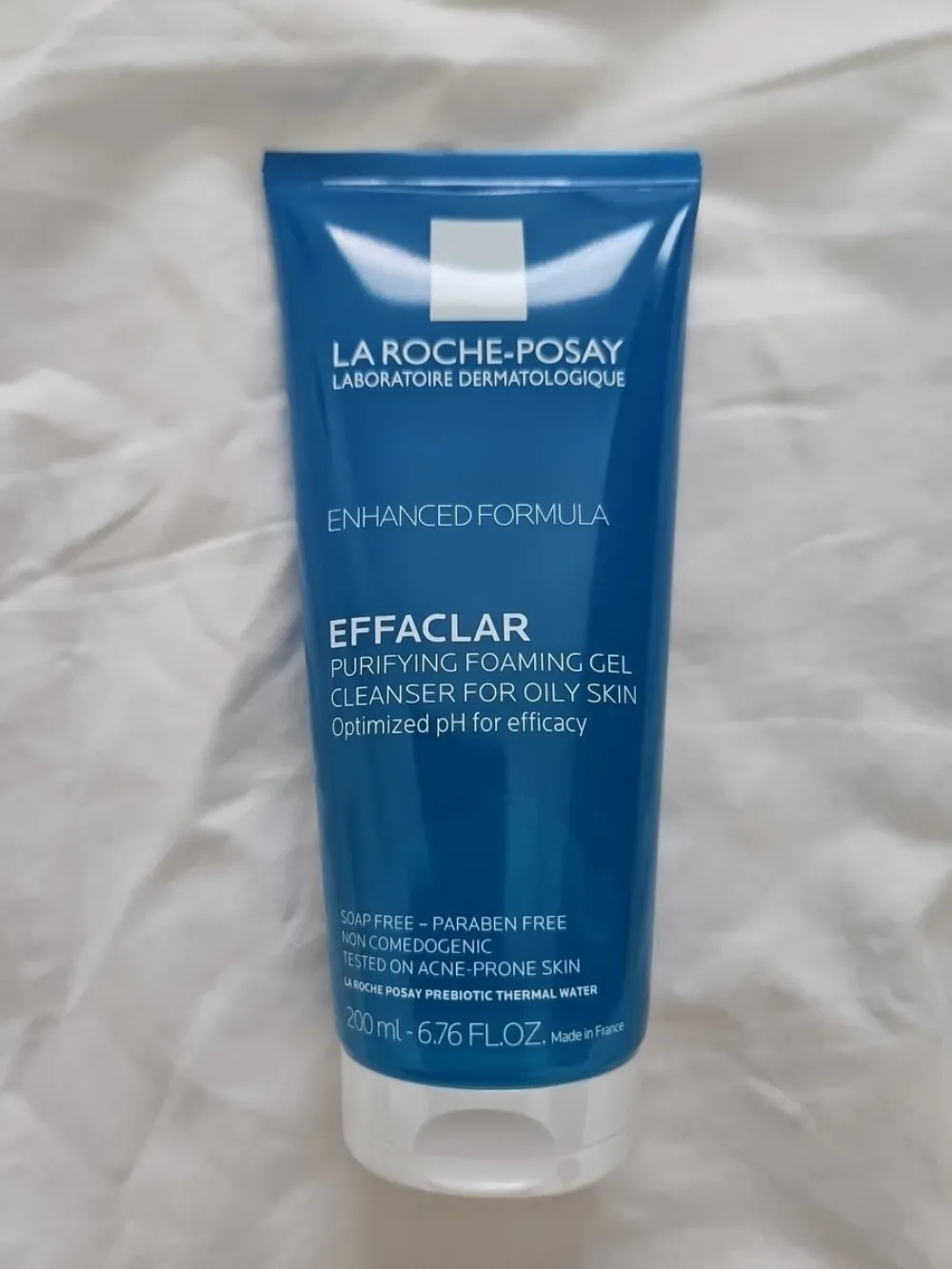 Effaclar globinsko čistilni gel za mastno in občutljivo kožo 200 ml