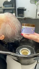 laSaponaria Maska No yellow za sive lase z amlo in borovnico (200 ml) - nevtralizira rumene podtone