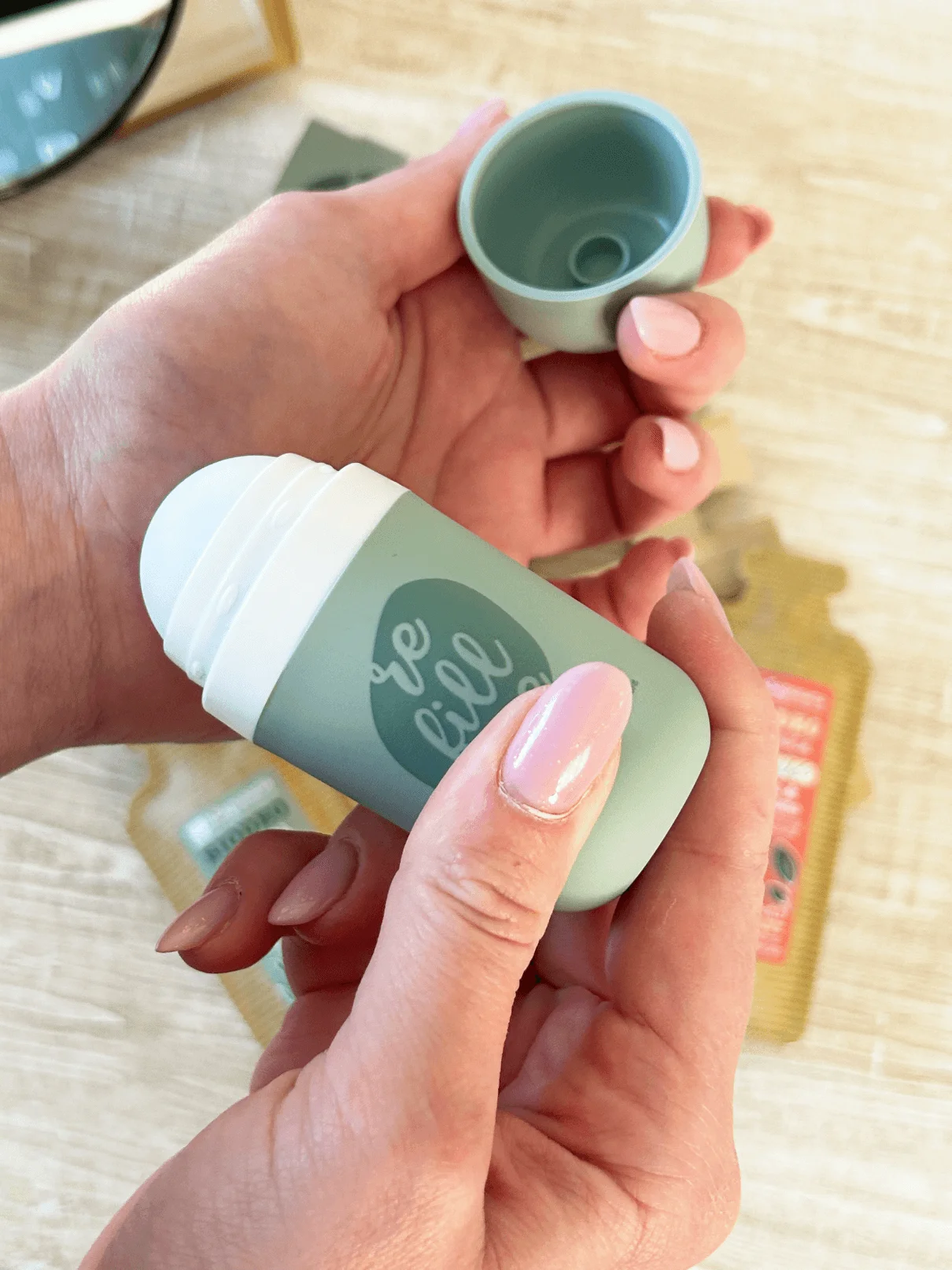 laSaponaria Polnilo za roll-on dezodorant Sunrise - Mango & Grenivka BIO (40 ml) - tropski vonj