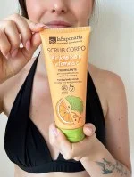 laSaponaria Telesni piling z BIO ginko bilobo in vitaminom C 30 ml - za mehko in sijočo kožo