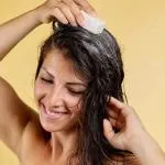 laSaponaria Trdni šampon za krepitev in pomiritev (50 g)