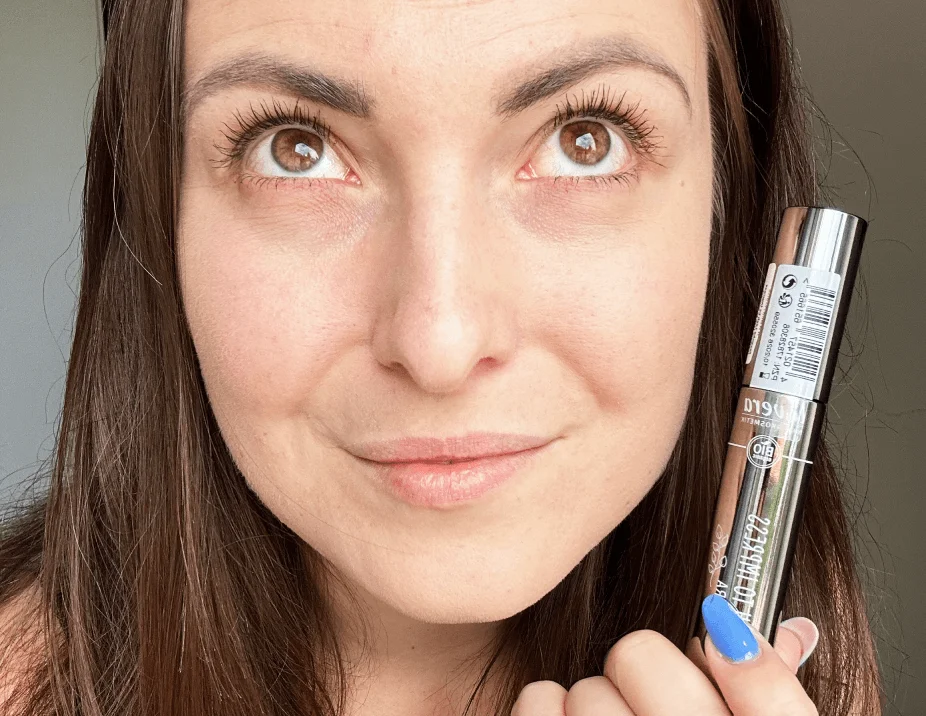 Lavera Maskara Lash to Impress (13 ml) - črna - volumen in nega brez razmazovanja