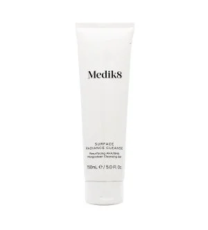 Medik8 Surface Radiance Cleanse čistilni gel z AHA/BHA kislinami