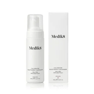 Medik8 CALMWISE Pomirjujoče čistilo