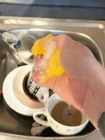 Natasha Gel za pomivanje posode iz kostanja Limonska trava 500 ml - borec proti mastnoti, nežen do kože