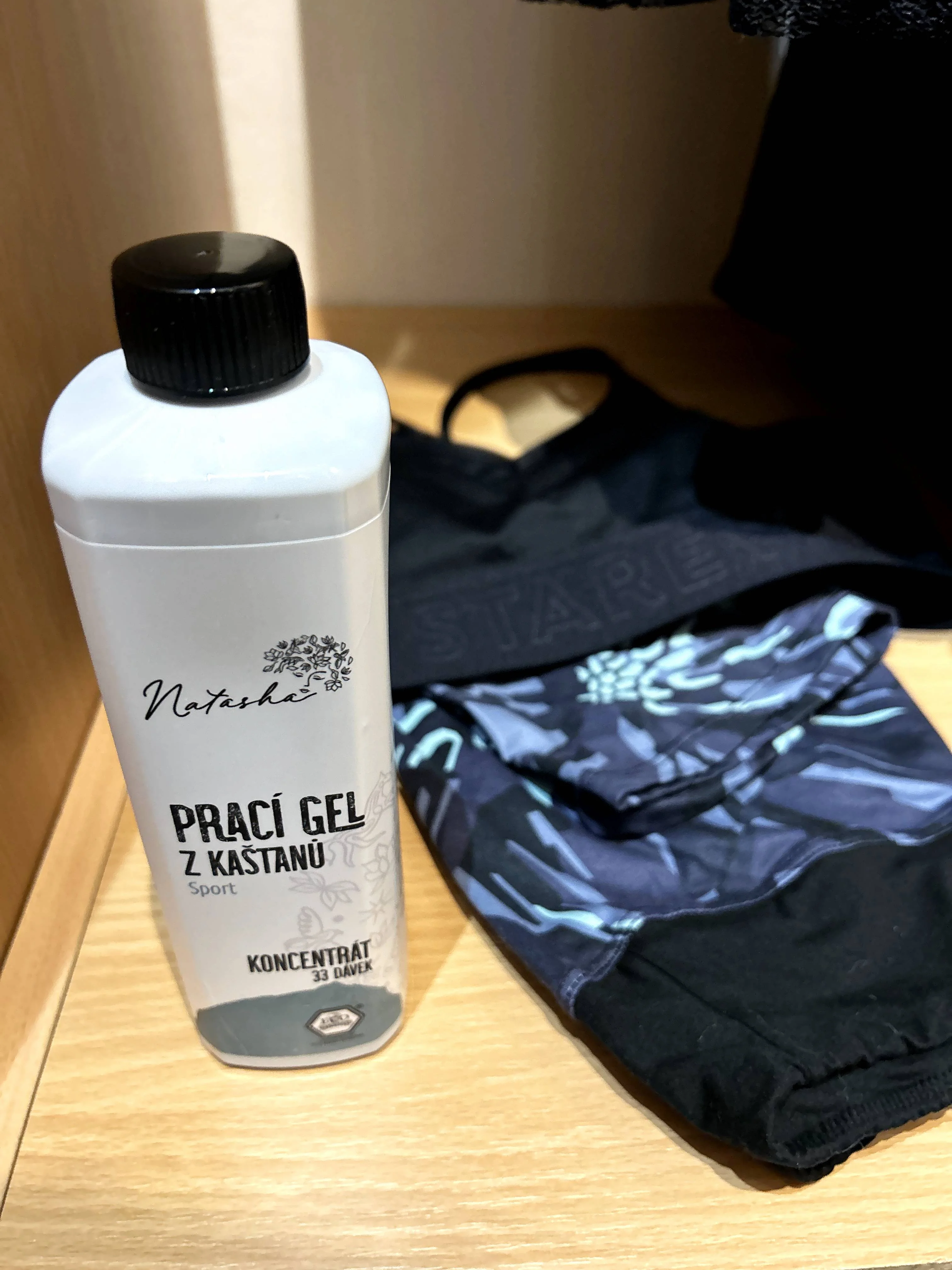 Natasha Pralni gel iz kostanja Sport - koncentrat 500 ml - 33 pralnih odmerkov v 500 ml