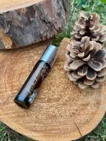 Natasha Roll-on Eterično olje Tea Tree BIO (10 ml) - mali pomočnik na potovanjih