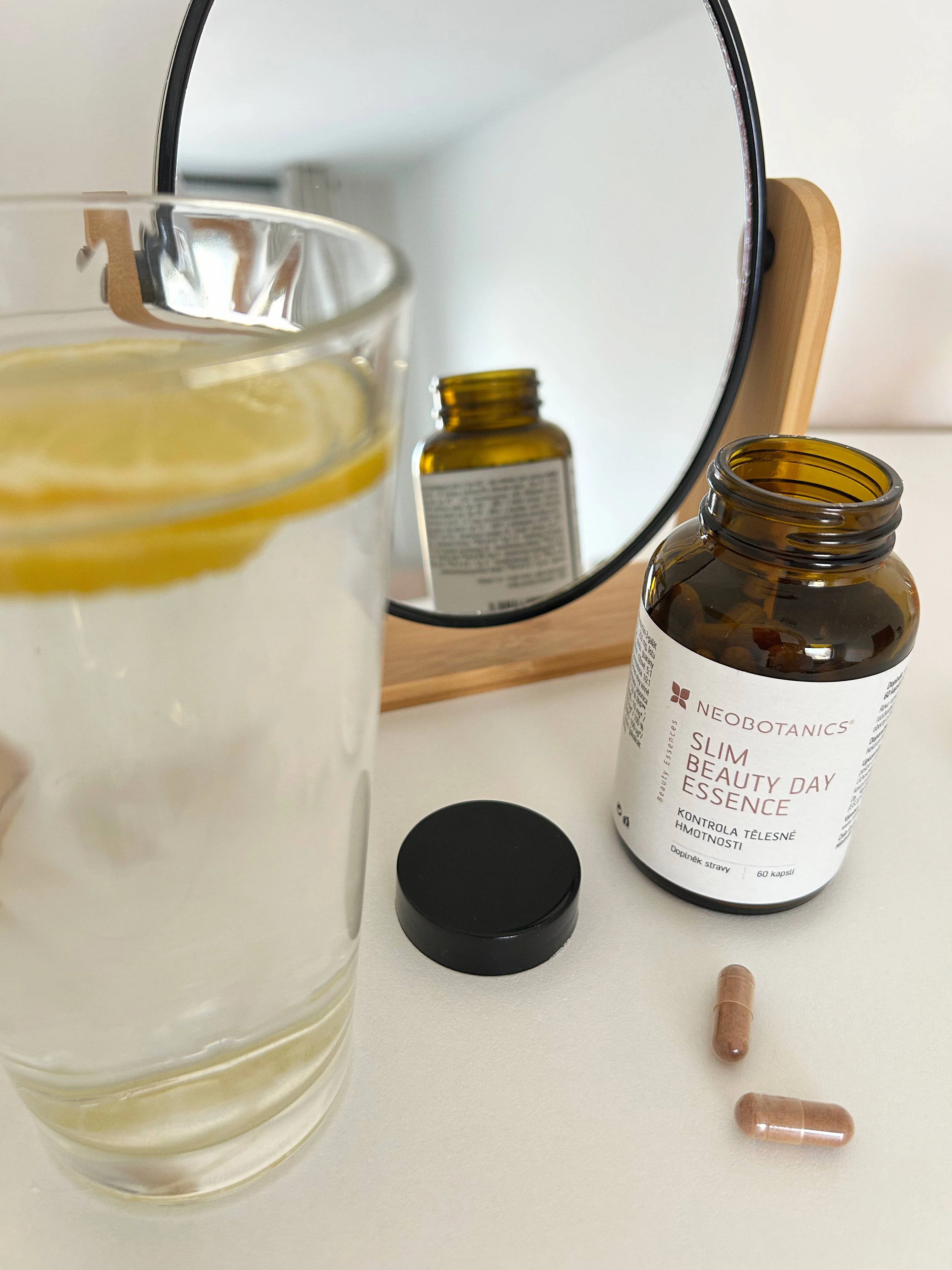 Neobotanics Slim Beauty Day Essence (60 kapsul) - prispeva k nadzoru telesne teže