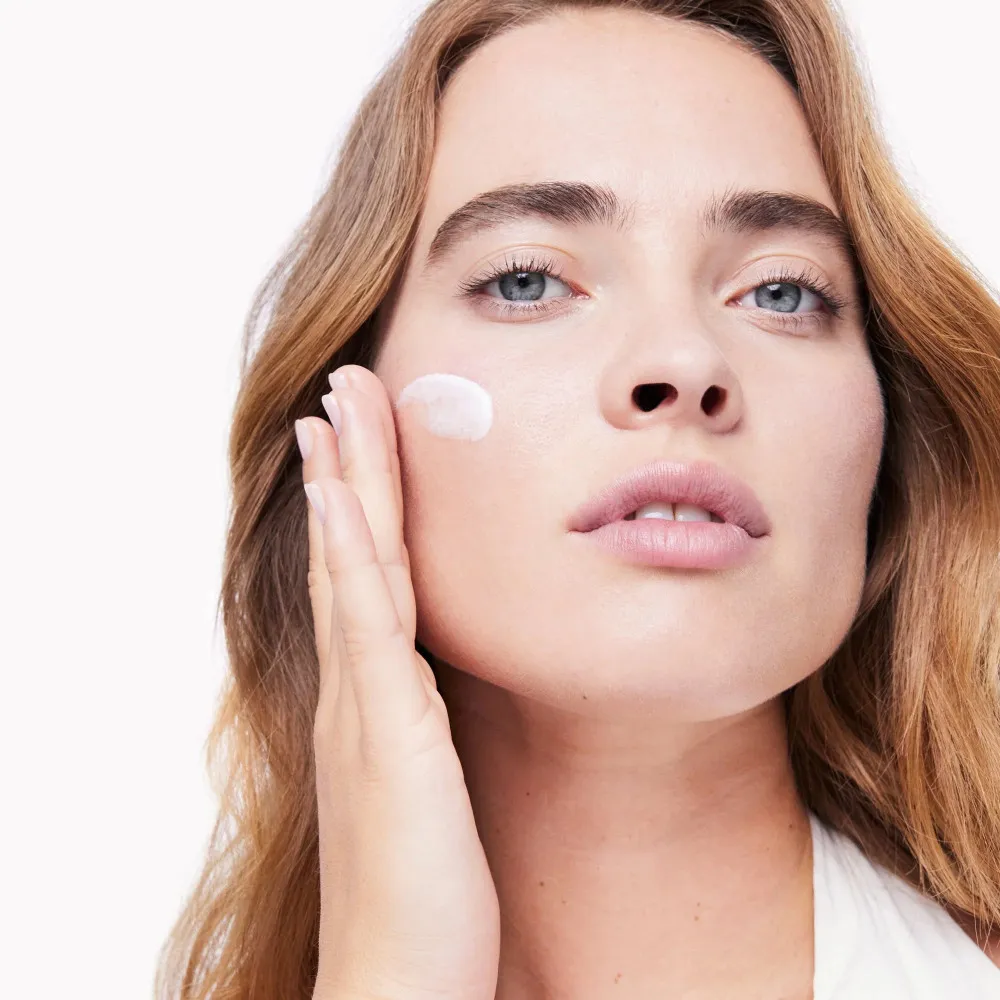 Merveillance Lift učvrstitvena nočna krema za korekcijo gub 50 ml