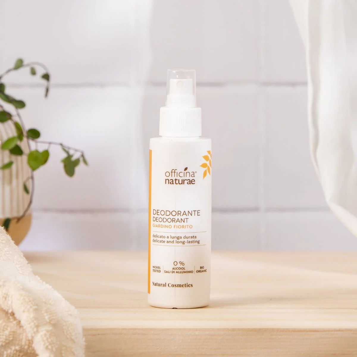 Officina Naturae Dezodorant v spreju - Garden in Bloom (100 ml) - nevtralizira neprijeten vonj in daje svež vonj