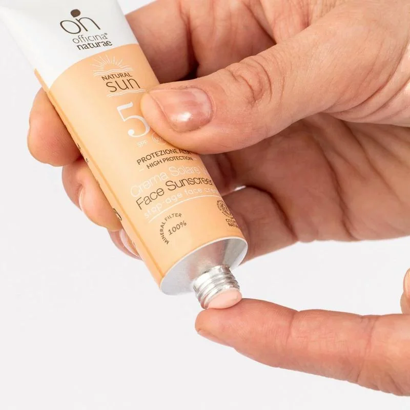 Officina Naturae Krema za sončenje za obraz SPF 50 - učvrstitvena (30 ml) - za vse tipe kože
