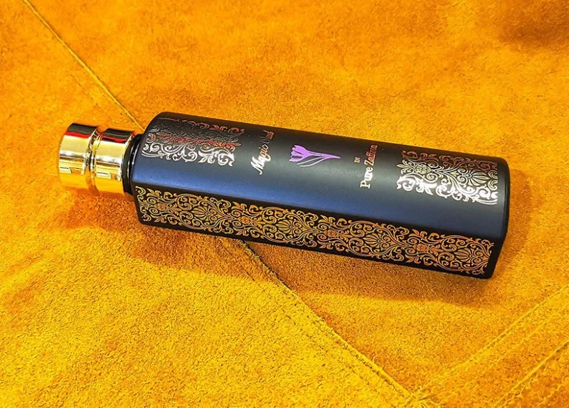 Magic Oud in Pure Zaffron uniseks parfumska voda 100 ml
