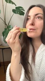 Purity Vision Vanilijevo olje za ustnice BIO (10 ml) - dišeča pomoč za suhe ustnice