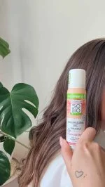 SO’BiO étic Nežen suhi šampon v spreju za občutljivo lasišče BIO (100 ml) - volumen in čisti lasje brez umivanja