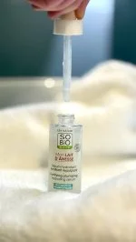 SO’BiO étic Krepilni vlažilni serum z BIO osličjim mlekom (30 ml) - s hialuronsko kislino