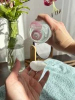 SO’BiO étic Micelarna voda z Aloe Vero pomirjujoča BIO (500 ml) - obogatena s kamilično vodo