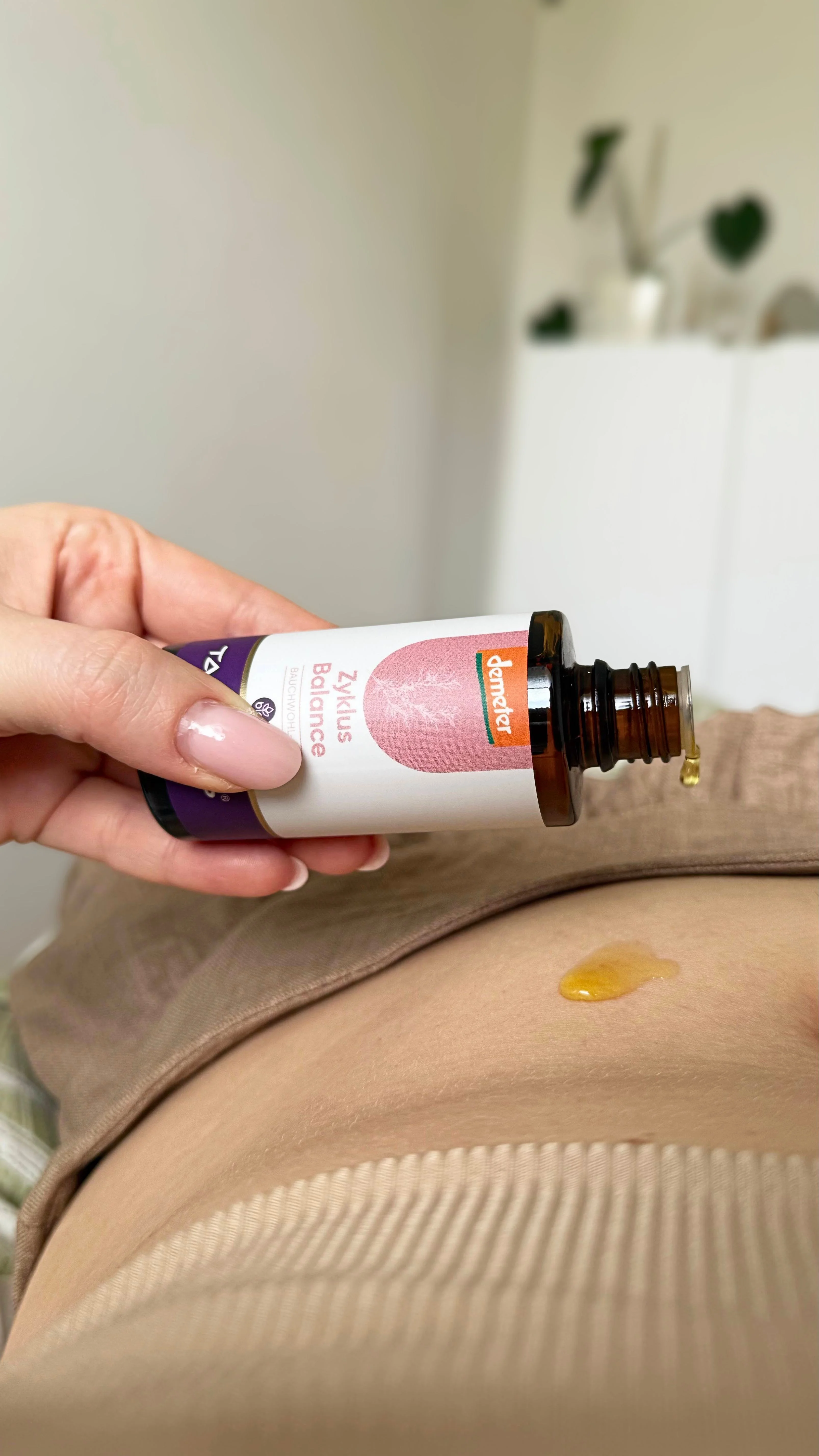 Taoasis Masažno olje Women Cycle Balance BIO (50 ml) - podpira sprostitev telesa med ciklom