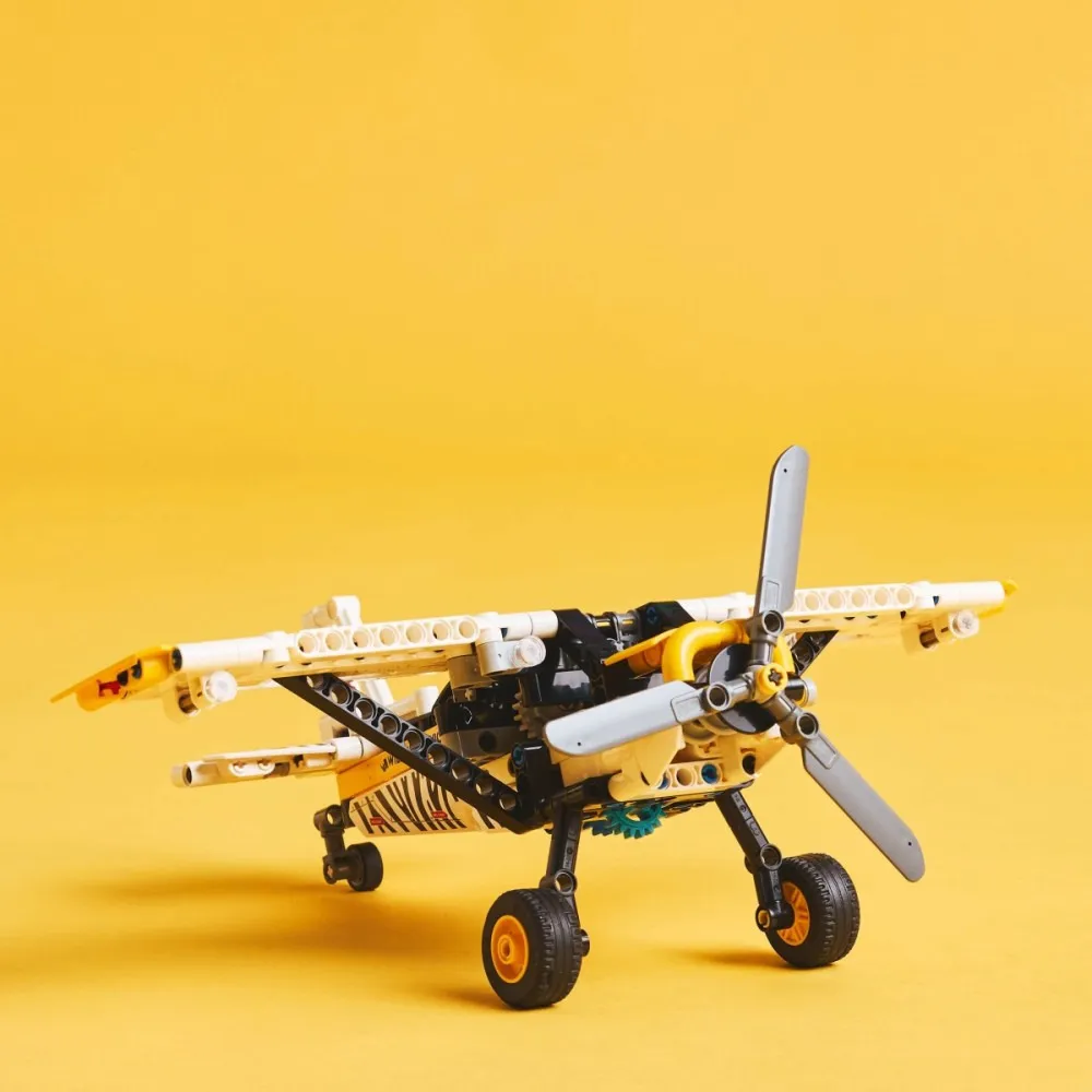 Technic 42198 Letalo za oddaljena območja