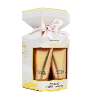 The Indulgent Bathing Co. Golden Boudoir darilni set gel za prhanje + mleko za telo 50 ml + gobica za prhanje