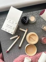Uoga Uoga Kremna pomada za obrvi (2,5 ml) 796 Taupe - Medium Brown - 3 odtenki za optično gostejše obrvi