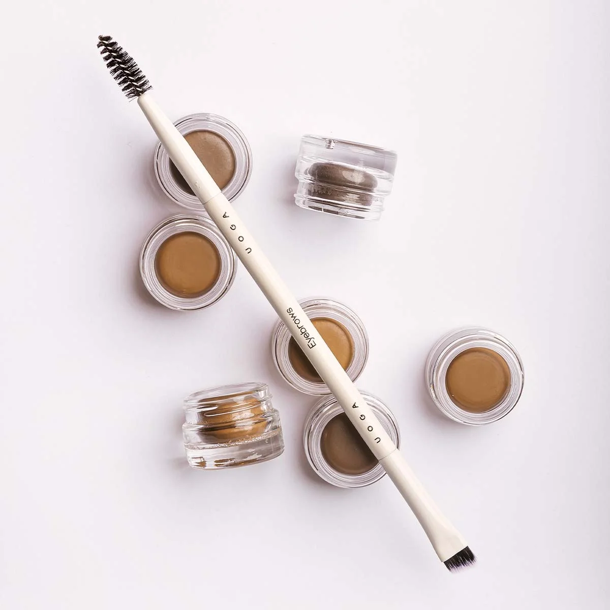 Uoga Uoga Kremna pomada za obrvi (2,5 ml) 796 Taupe - Medium Brown - 3 odtenki za optično gostejše obrvi