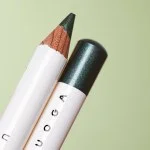 Uoga Uoga Mehak svinčnik za oči BIO 851 Melting Chocolate - Temno rjava - 4 odtenki za vsak videz