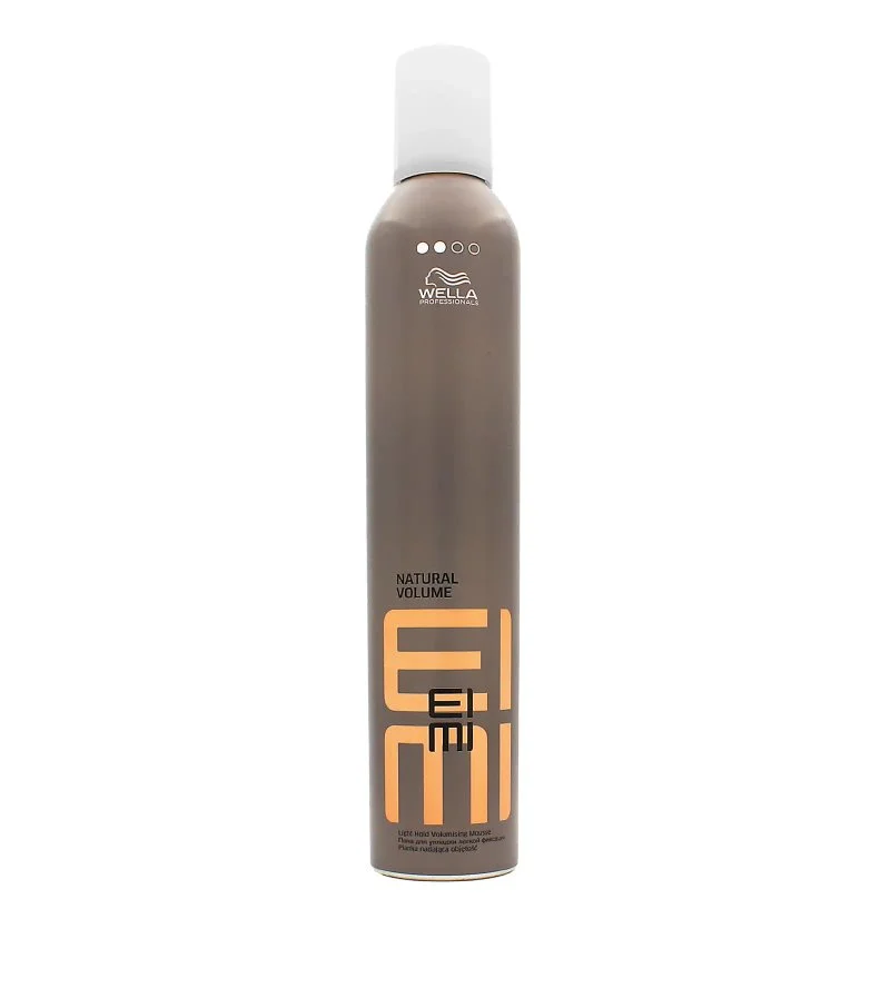 Professionals EIMI Natural Volume pena za volumen las z lahko fiksacijo 500 ml