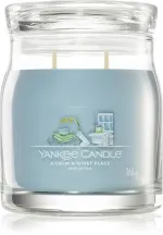 A Calm & Quiet Place signature sveča srednja 368 g