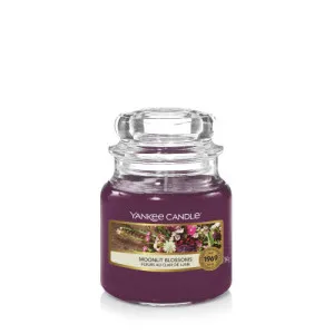 Yankee Candle Moonlit Blossoms dišeča sveča 104 g