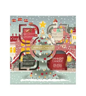 Yankee Candle Passport to the Holidays darilni set tumbler mali 122 g + voščena sveča 3x37 g