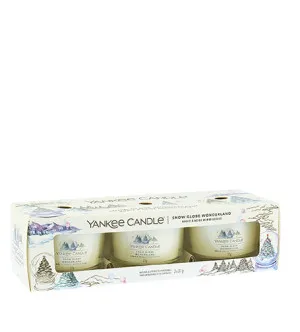 Yankee Candle Snow Globe Wonderland votivna svečka v steklu 3 x 37 g