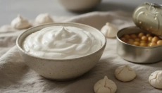 Aquafaba oziroma tekočina iz čičerike nadomesti jajca pri peki