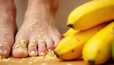 Kako premagati razpokane pete in vrniti mehkobo stopalom