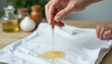 Kako učinkovito odstraniti madeže od trave in zaščititi svoja oblačila