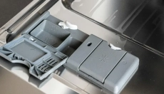 Domače tablete za pomivalni stroj in ekološke alternative