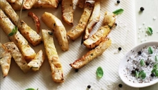 Pečena zelena bo popestrila vaš jedilnik z novimi okusi